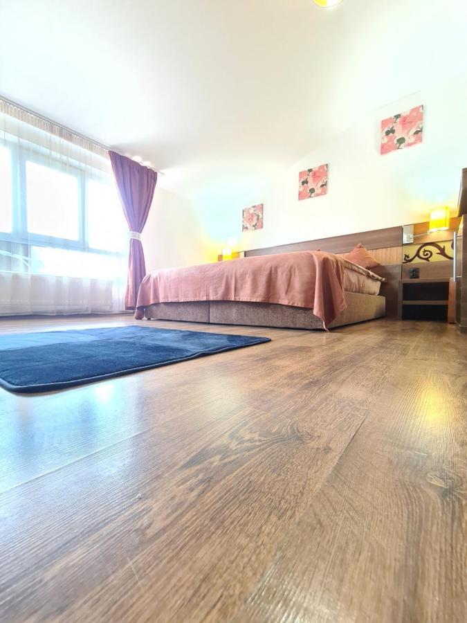 Garsoniera Privata Bed and Breakfast Bucarest Exterior foto