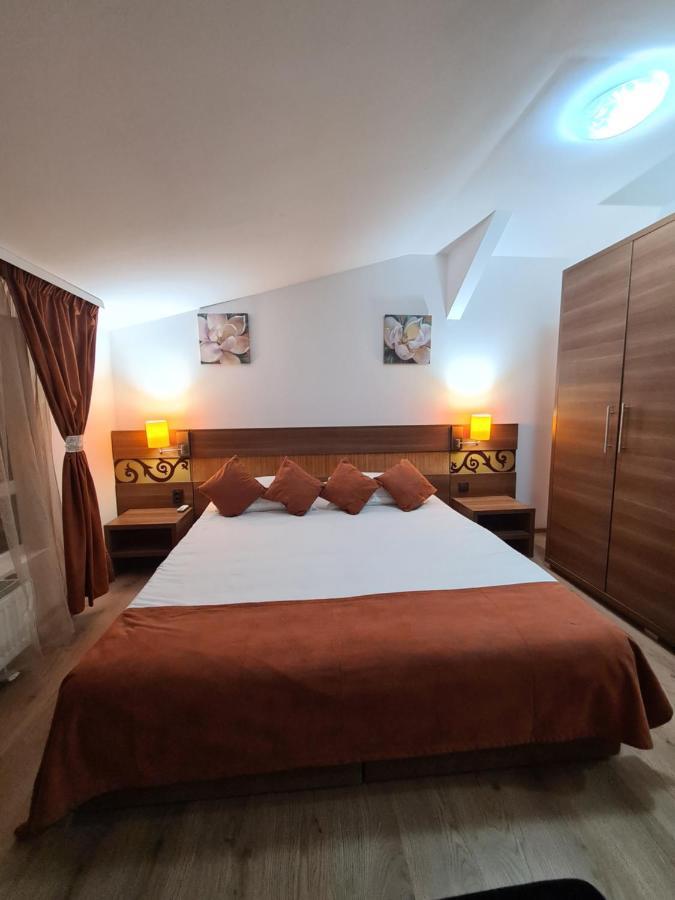 Garsoniera Privata Bed and Breakfast Bucarest Exterior foto